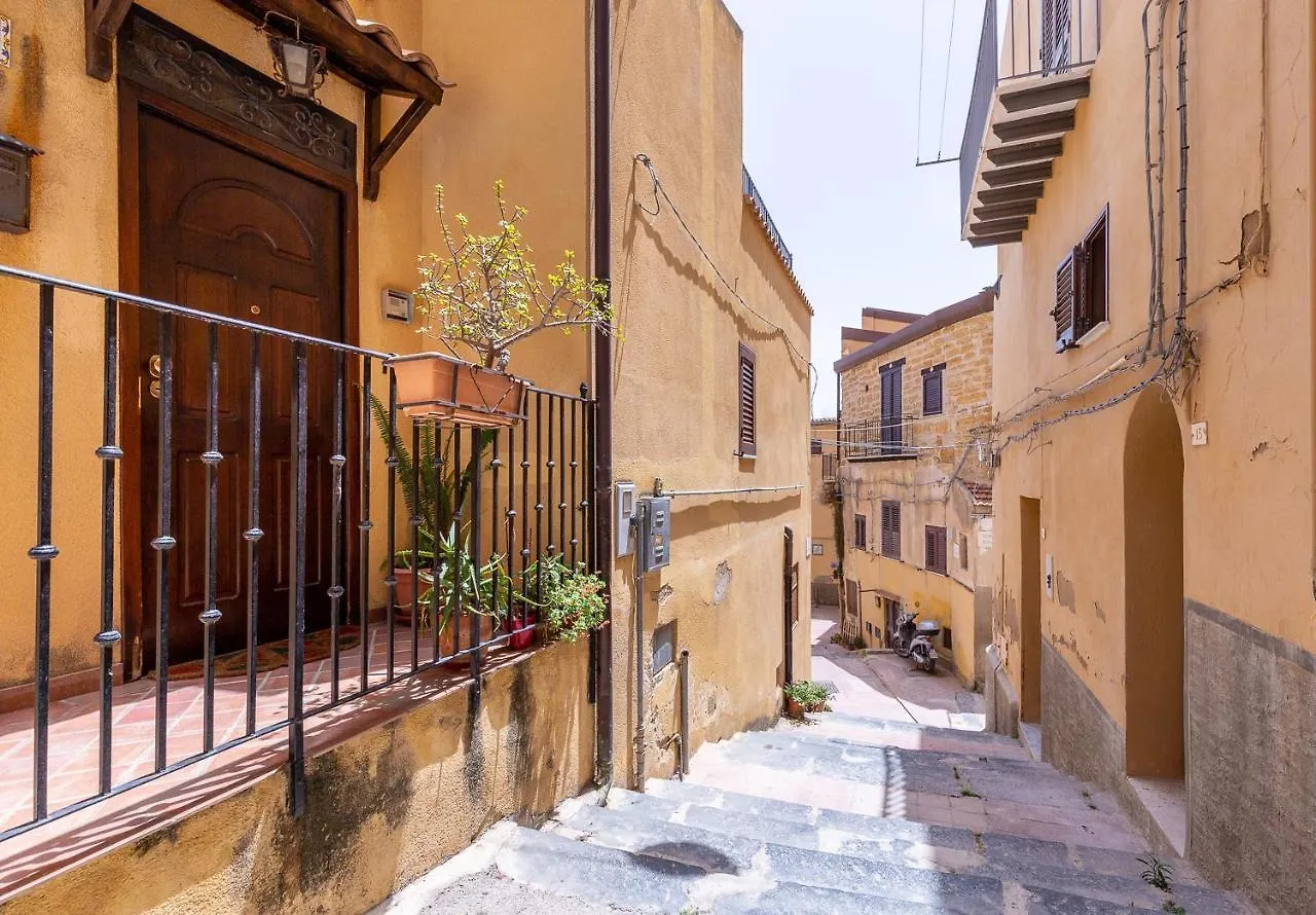 Bnb Sant'Alfonso Bed & Breakfast Agrigento 2*,  Italy